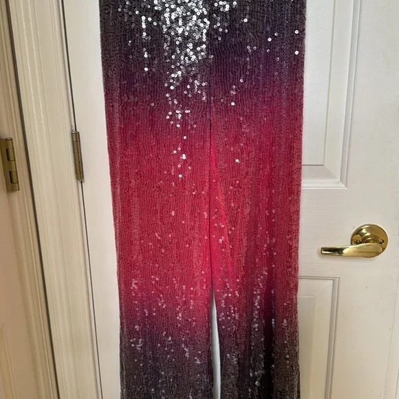 💖🔥FIERCE Tadashi Shoji Sequined Jumpsuit - Picture 6 of 9